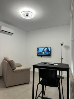 Apartamento 3 a 10 min caminando de la Estación de bus y tren María Zambrano
